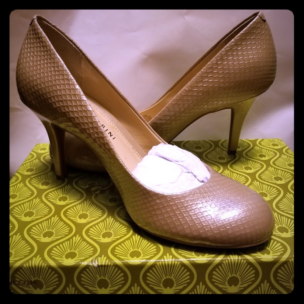 NEW Leather Gianni Bini Becca Heel Tan
